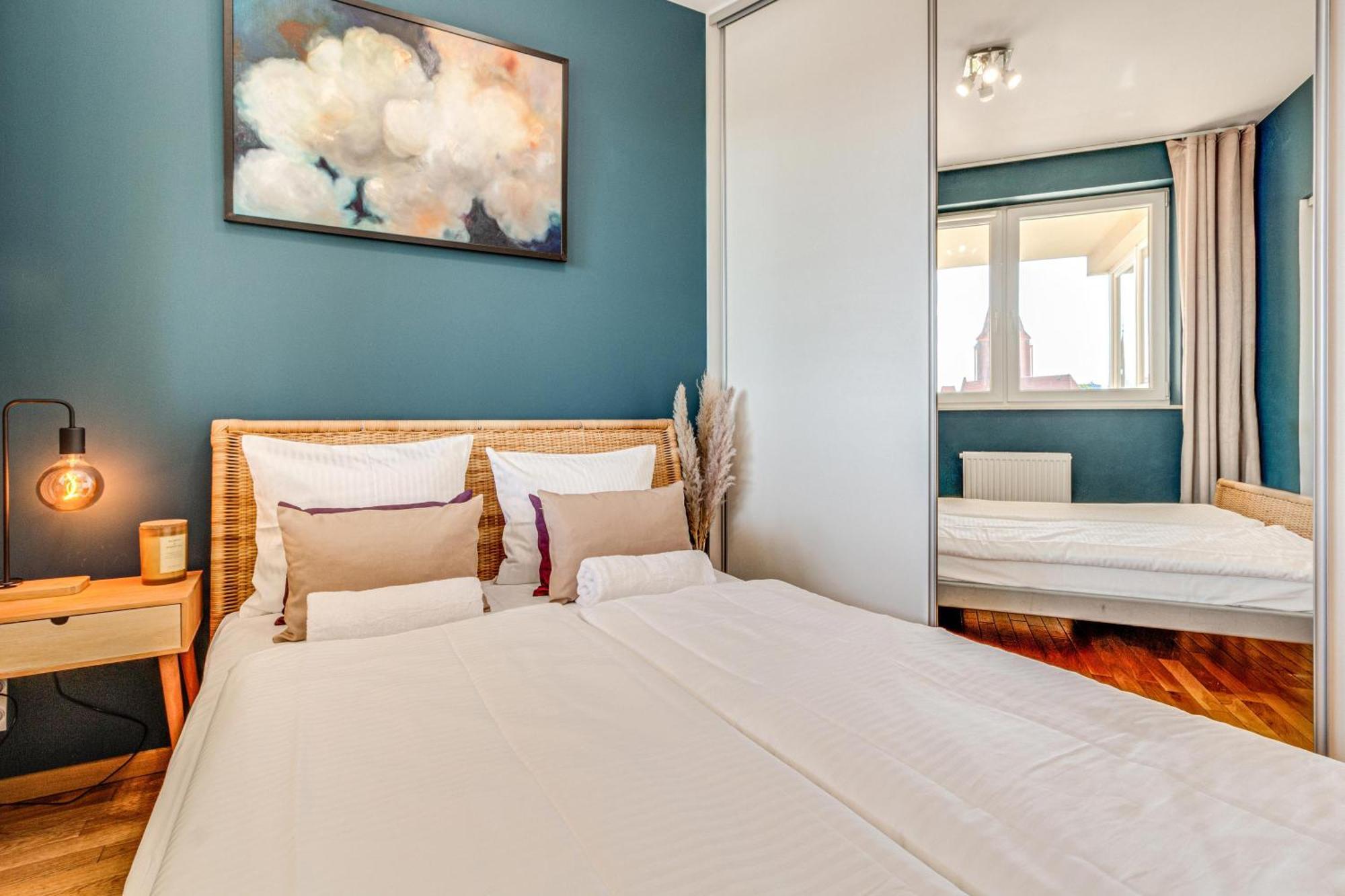 Rentplanet - Apartament Wszystkich Swietych Wrocław Exteriör bild