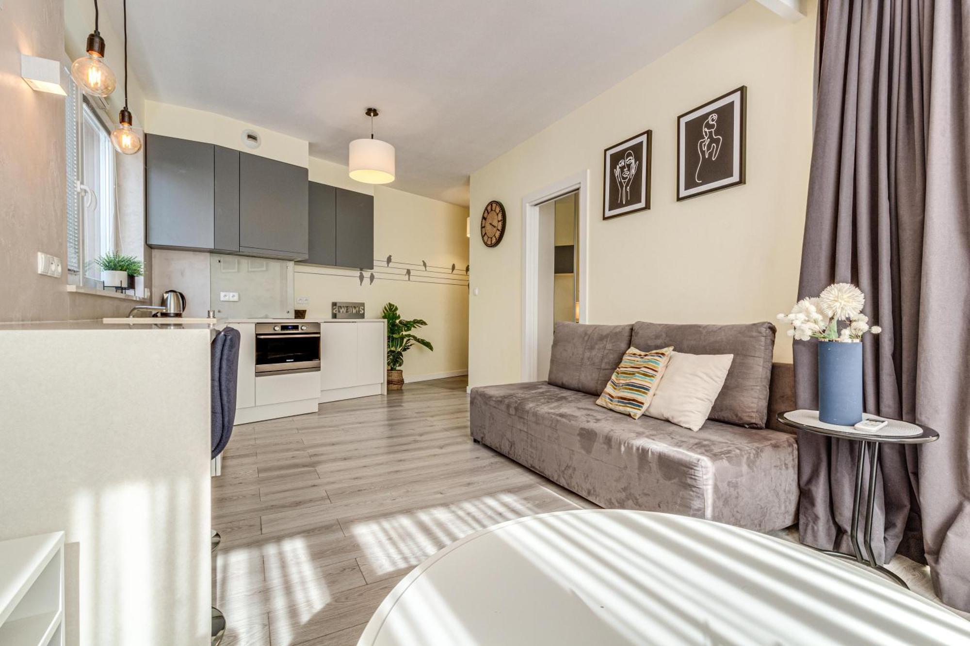 Rentplanet - Apartament Wszystkich Swietych Wrocław Exteriör bild