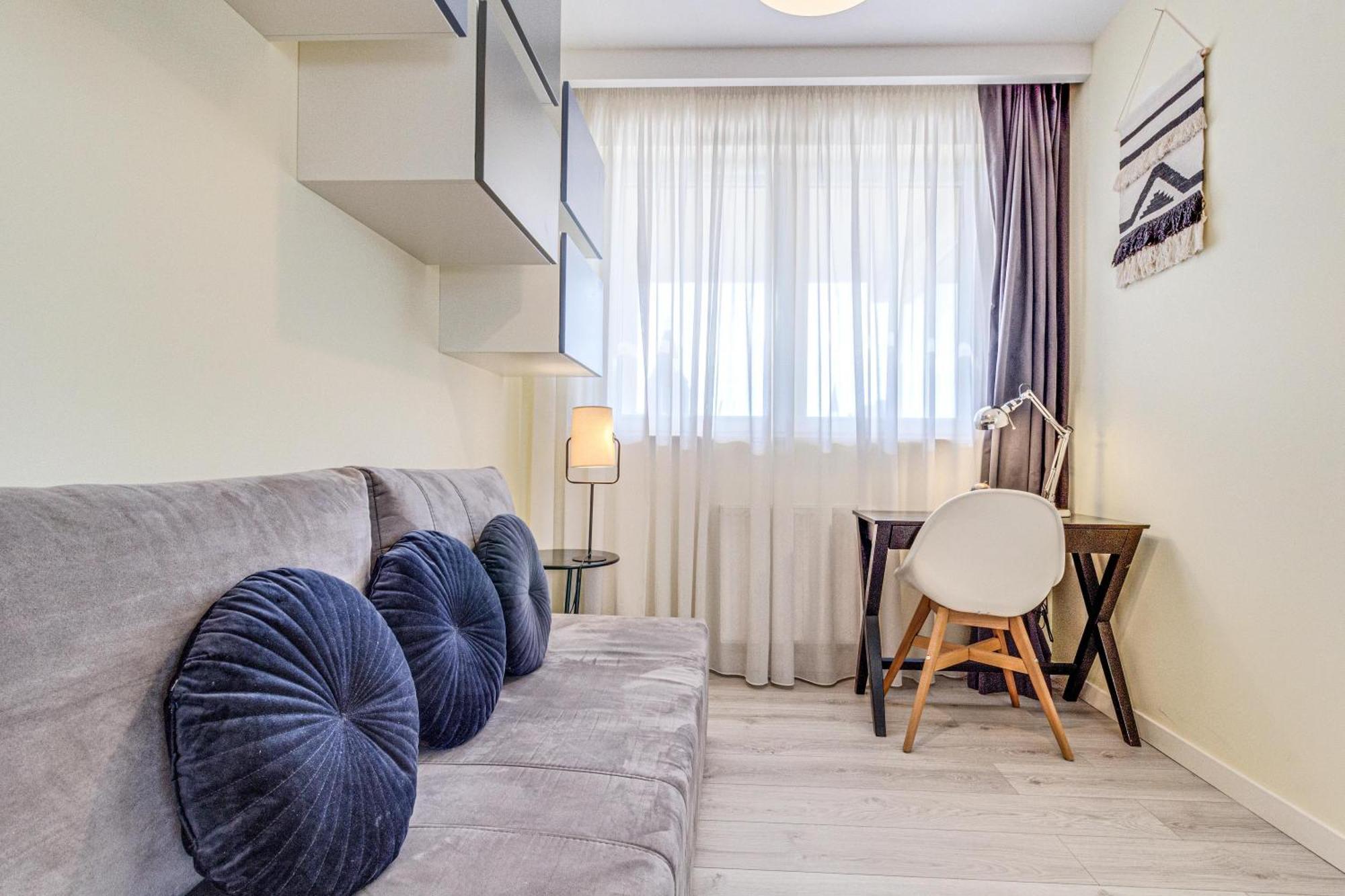 Rentplanet - Apartament Wszystkich Swietych Wrocław Exteriör bild