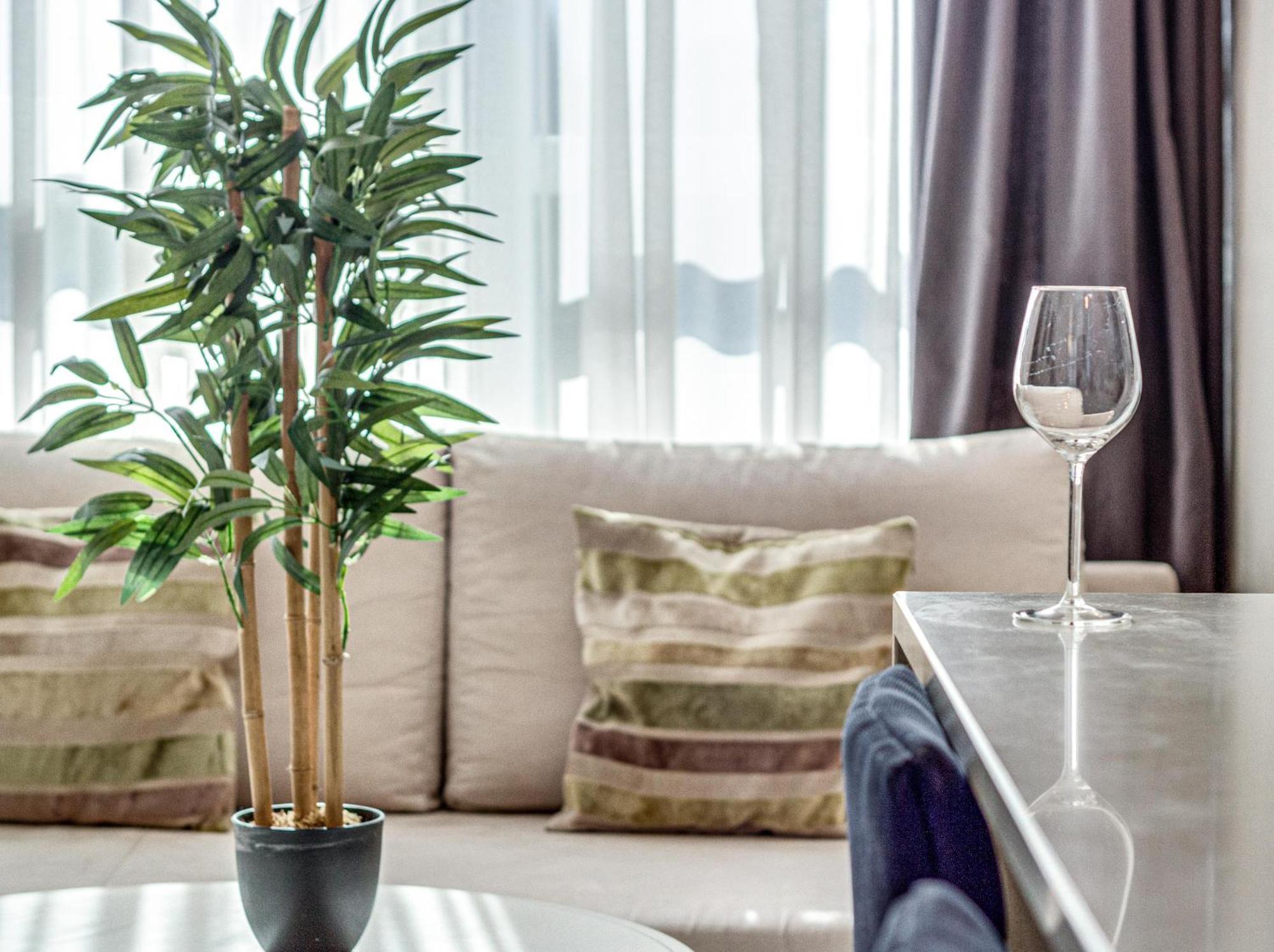 Rentplanet - Apartament Wszystkich Swietych Wrocław Exteriör bild